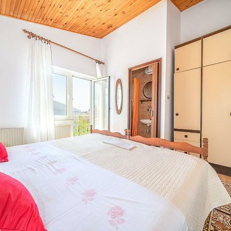 Apartments Klavdija Vodice Eksteriør bilde